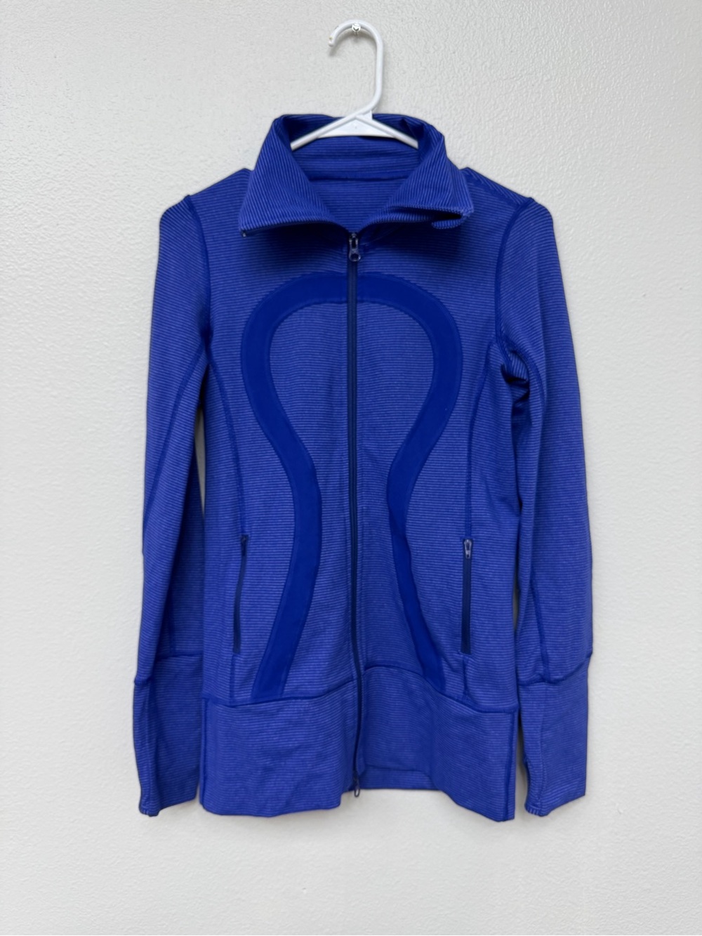 Lululemon Women’s In Stride Jacket Size 4 Blue Full Zip Mock Neck